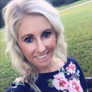 Meet your Posher, Ariel